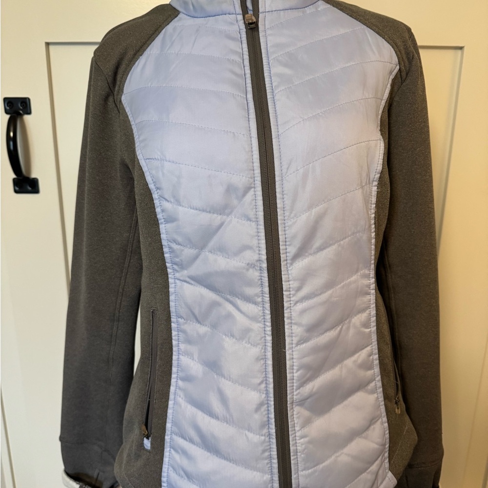 Exertek Women's Gray and White Puffer Jacket